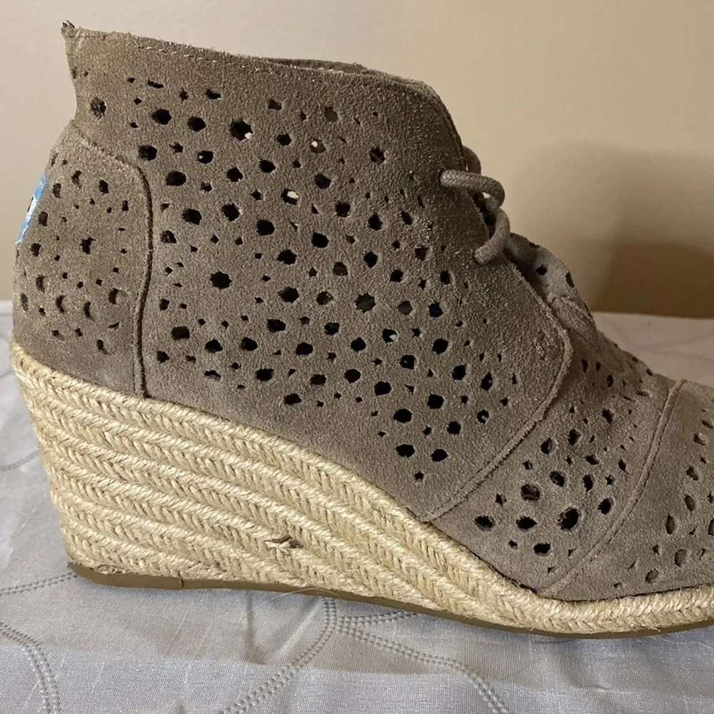 Toms Suede Cutout Wedge